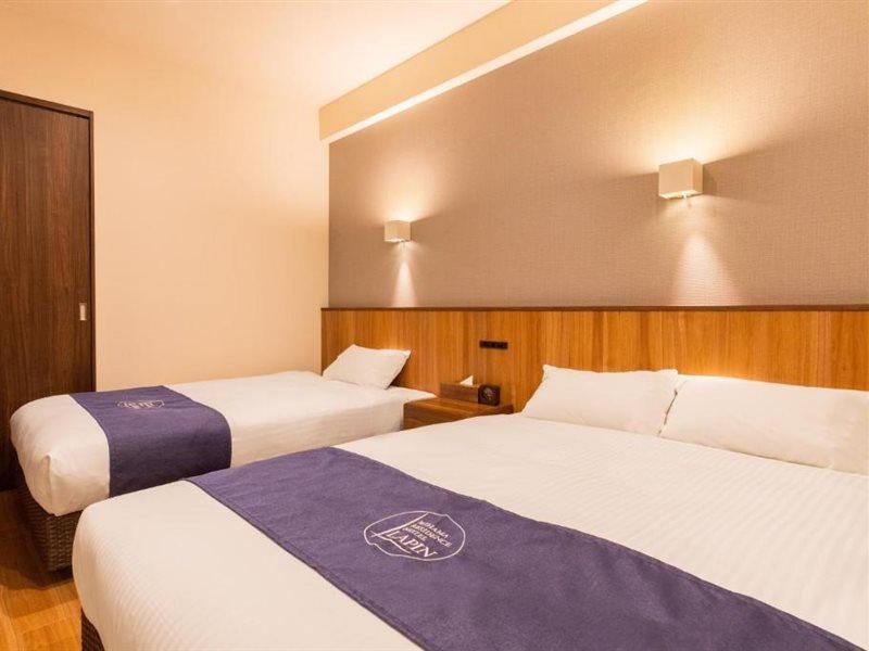 ลาปิน มิฮามะ เรสซิเดนซ์ โฮเต็ล Hotel ชาตัน ภายนอก รูปภาพ