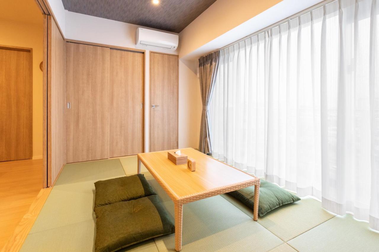 ลาปิน มิฮามะ เรสซิเดนซ์ โฮเต็ล Hotel ชาตัน ภายนอก รูปภาพ